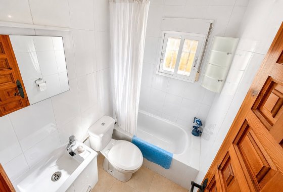 Resale - Detached Villa - La Marina
