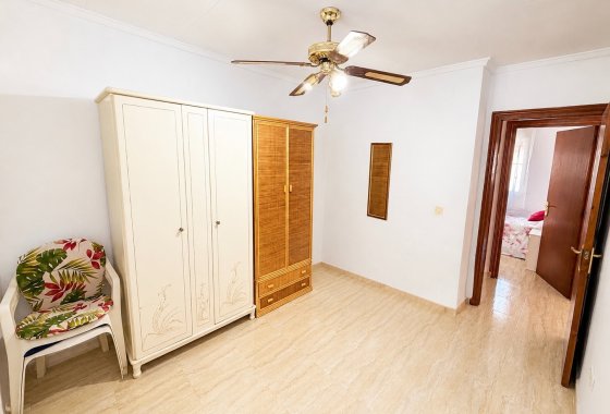 Resale - Terraced house - La Marina