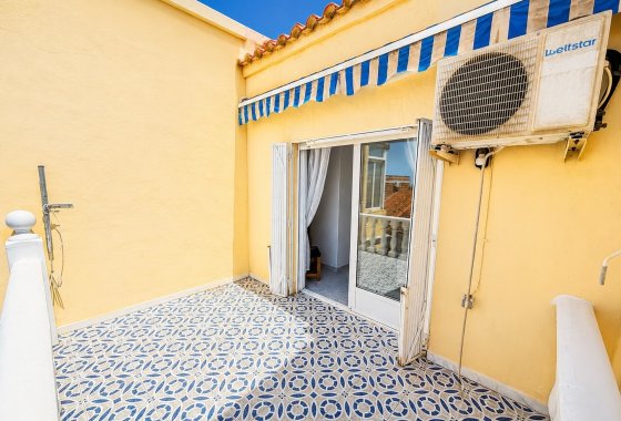 Resale - Terraced house - La Marina