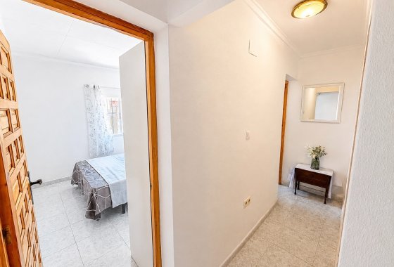 Resale - Terraced house - La Marina
