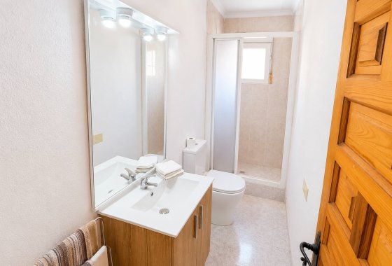 Resale - Terraced house - La Marina