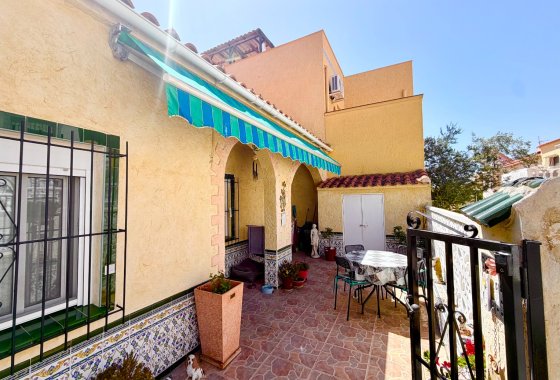 Resale - Terraced house - La Marina