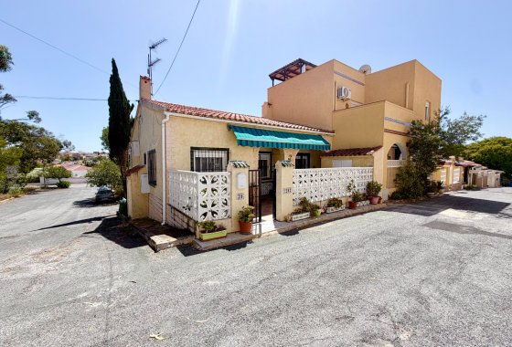 Resale - Terraced house - La Marina