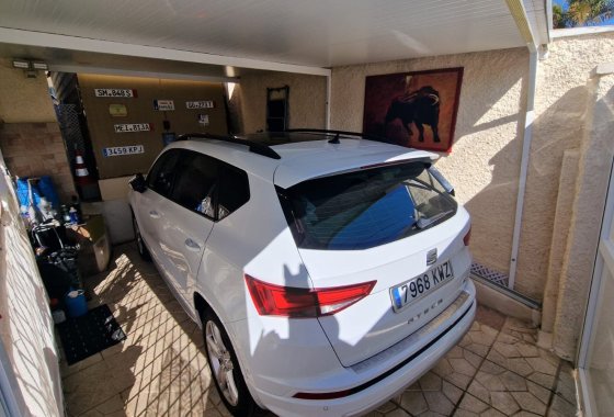 Resale - Detached Villa - La Marina