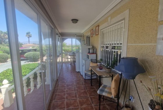 Resale - Country House/Finca - Catral