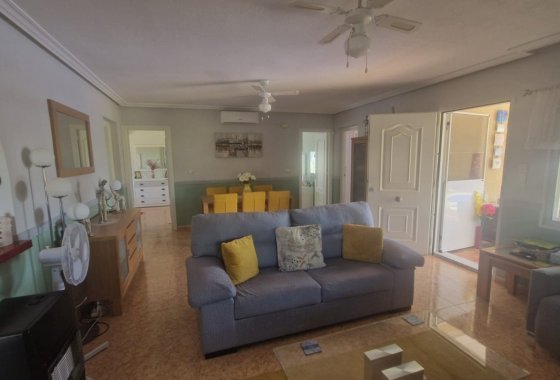 Resale - Country House/Finca - Catral