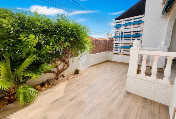 Resale - Terraced house - La Marina