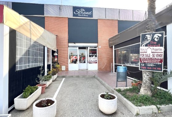 Reventa - commercial property - La Marina
