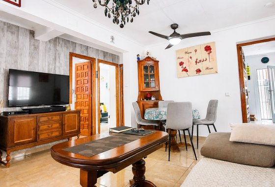 Resale - Detached Villa - La Marina