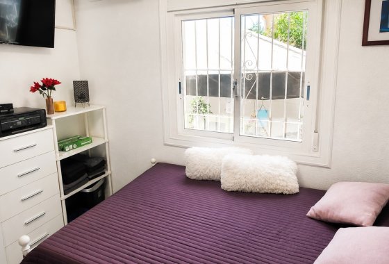 Resale - Detached Villa - La Marina