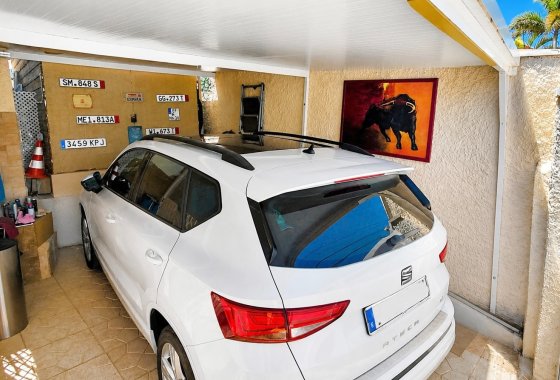 Resale - Detached Villa - La Marina
