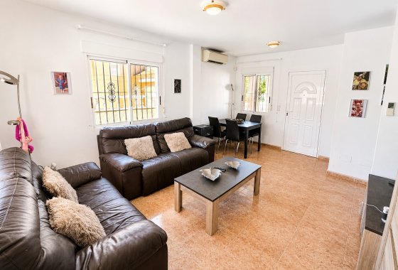 Resale - Detached Villa - La Marina