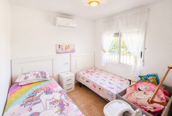 Resale - Detached Villa - La Marina