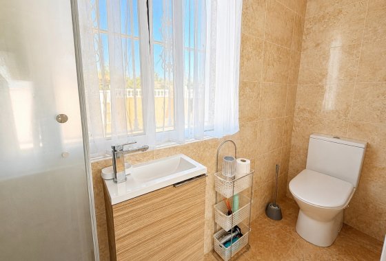 Resale - Detached Villa - La Marina