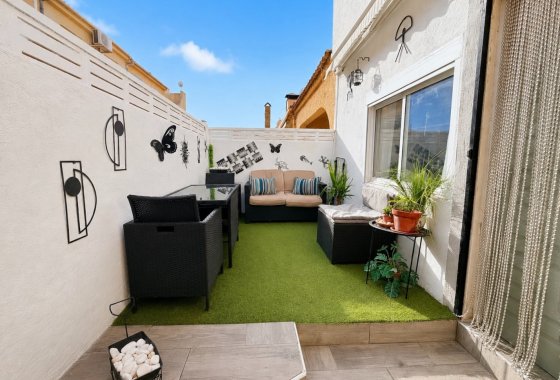 Resale - Terraced house - La Marina