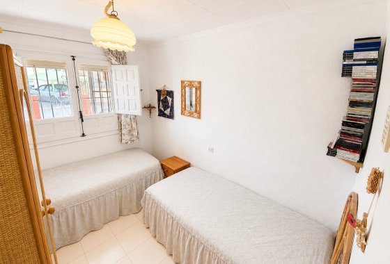 Resale - Terraced house - La Marina