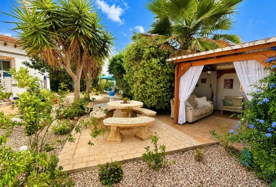 Resale - Detached Villa - La Marina