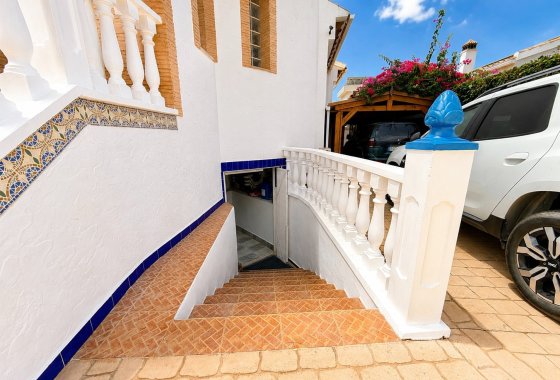 Resale - Detached Villa - La Marina