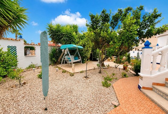Resale - Detached Villa - La Marina