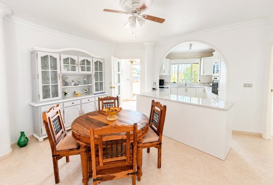 Resale - Detached Villa - La Marina