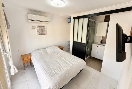 Resale - Detached Villa - La Marina