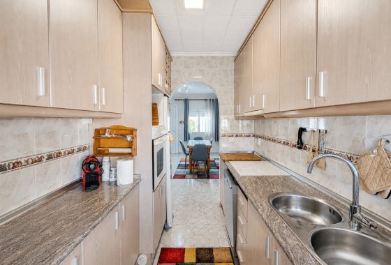 Resale - Detached Villa - La Marina