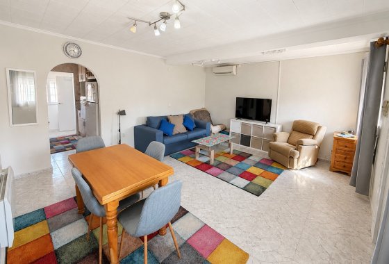 Resale - Detached Villa - La Marina