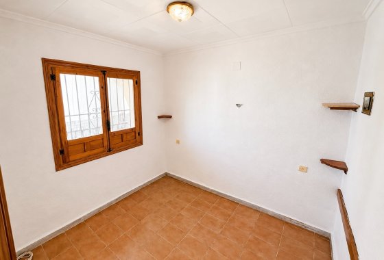 Resale - Terraced house - La Marina