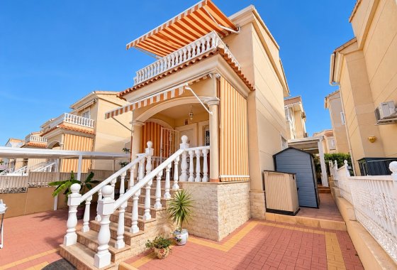 Resale - Detached Villa - La Marina