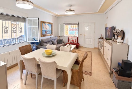 Resale - Detached Villa - La Marina