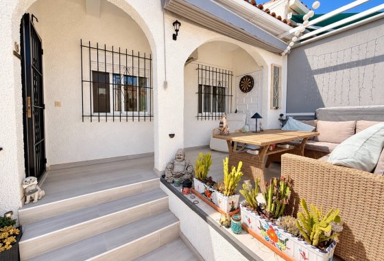 Resale - Terraced house - La Marina