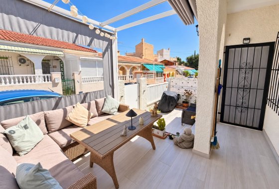 Resale - Terraced house - La Marina