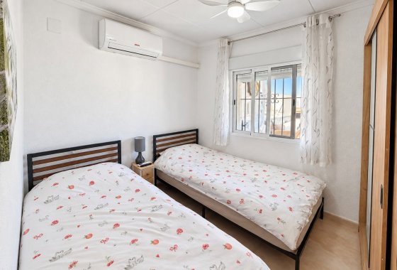 Resale - Terraced house - La Marina