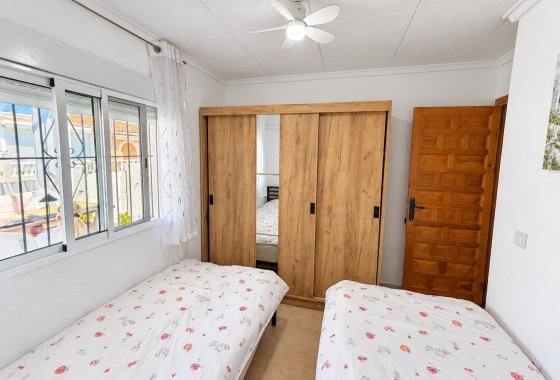 Resale - Terraced house - La Marina