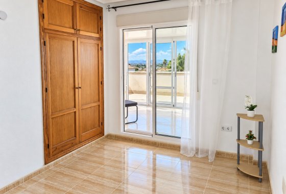 Resale - Detached Villa - La Marina