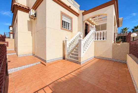 Resale - Semi Detached Villa - La Marina