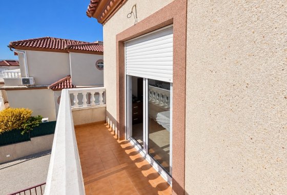 Resale - Semi Detached Villa - La Marina