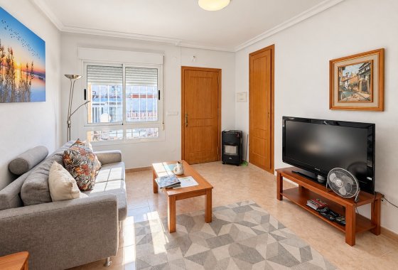Resale - Semi Detached Villa - La Marina