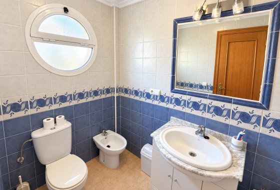 Resale - Semi Detached Villa - La Marina