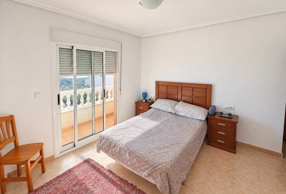 Resale - Semi Detached Villa - La Marina