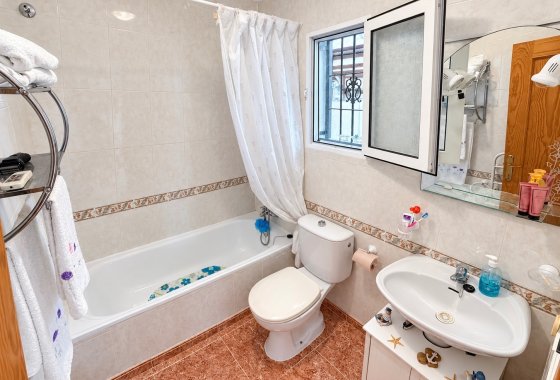 Resale - Quad - La Marina