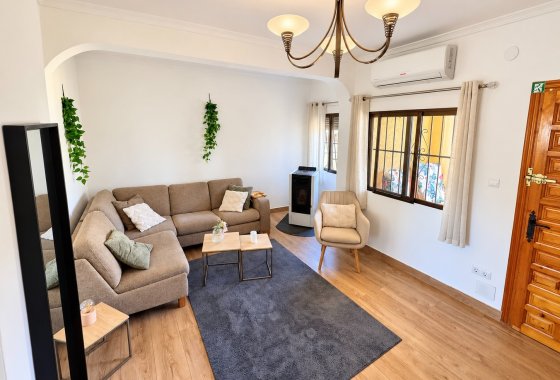 Resale - Detached Villa - La Marina