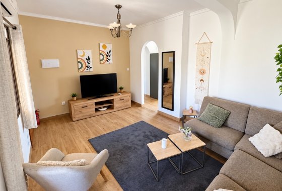 Resale - Detached Villa - La Marina