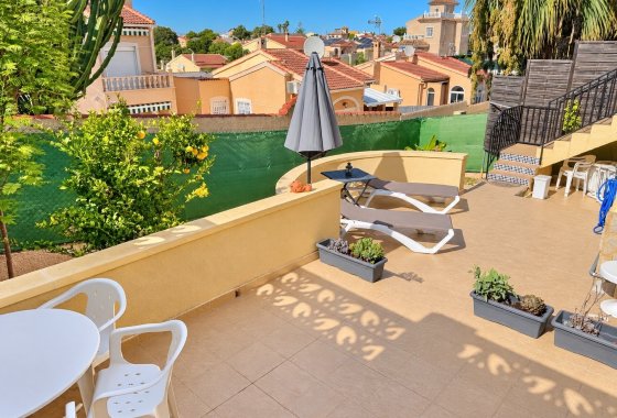 Resale - Detached Villa - La Marina