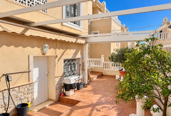 Resale - Detached Villa - La Marina