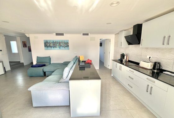 Resale - Detached Villa - La Marina