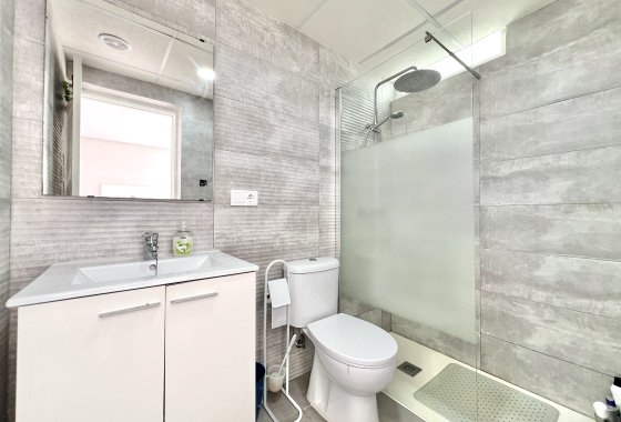 Resale - Detached Villa - La Marina