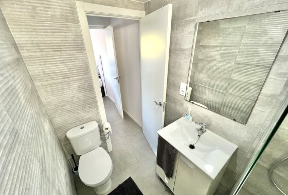 Resale - Detached Villa - La Marina