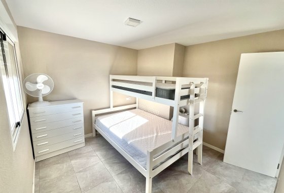 Resale - Detached Villa - La Marina