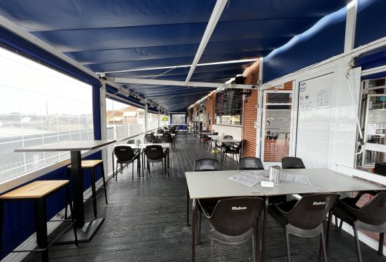 Wiederverkauf - commercial property - La Marina